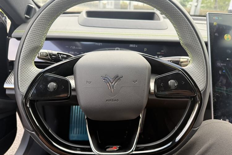 Used NETA S 2022 All-Electric 650 km Four-Wheel Drive Flagship Edition Steering Wheel