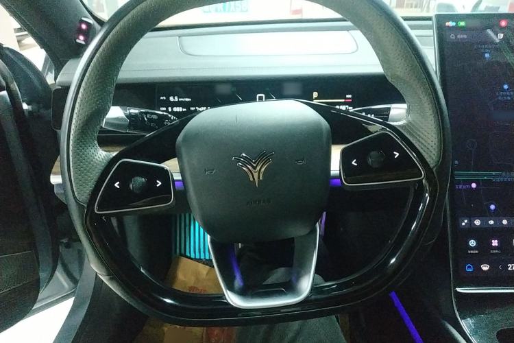 Used NETA S 2022 Pure Electric 715 km Range Rear-Wheel Drive Mid-Range Version Steering Wheel