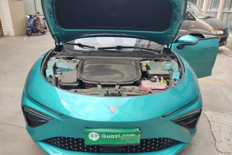Used NETA S 2022 Extended-Range Version 1160 km Range Rear-Wheel Drive Mid-Grade Engine Bay