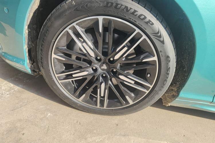 Used NETA S 2022 Extended-Range Version 1160 km Range Rear-Wheel Drive Mid-Grade Exterior 7