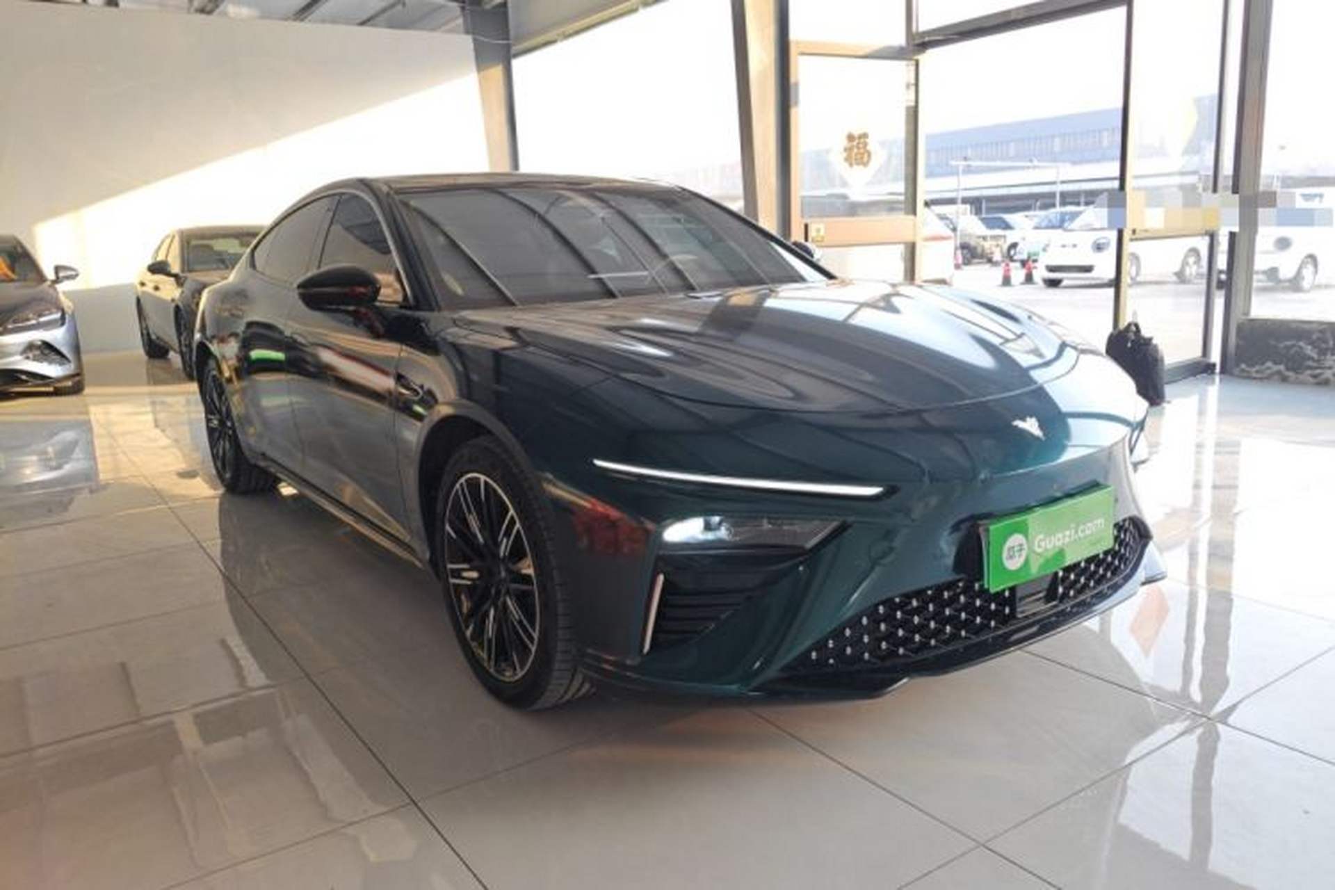 Used NETA S 2022 Extended-Range Version 1160 km Range Rear-Wheel-Drive Compact Edition Front Right 45 Deg