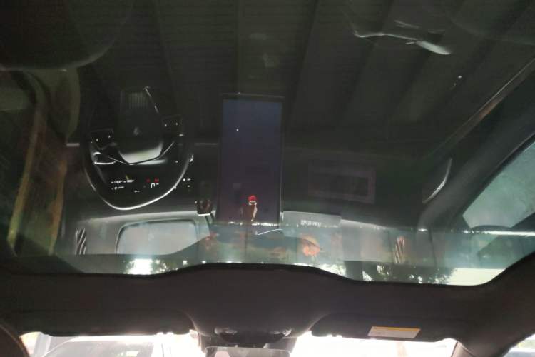 Used NETA S 2022 Extended-Range Version 1160 km Range Rear-Wheel Drive Mid-Grade Headliner