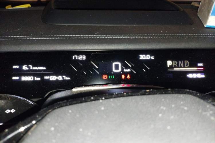 Used NETA S 2022 Pure Electric 715 km Range Rear-Wheel Drive LiDAR Version Instrument Cluster