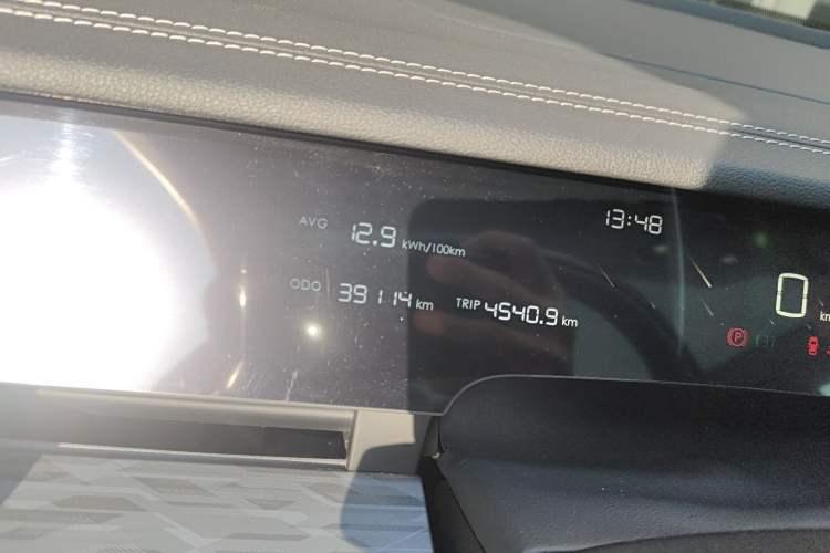 Used NETA S 2022 Extended-Range Version 1160 km Range Rear-Wheel Drive Mid-Grade Instrument Cluster