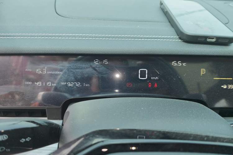 Used NETA S 2022 Pure Electric 715 km Range Rear-Wheel Drive Mid-Range Version Instrument Cluster