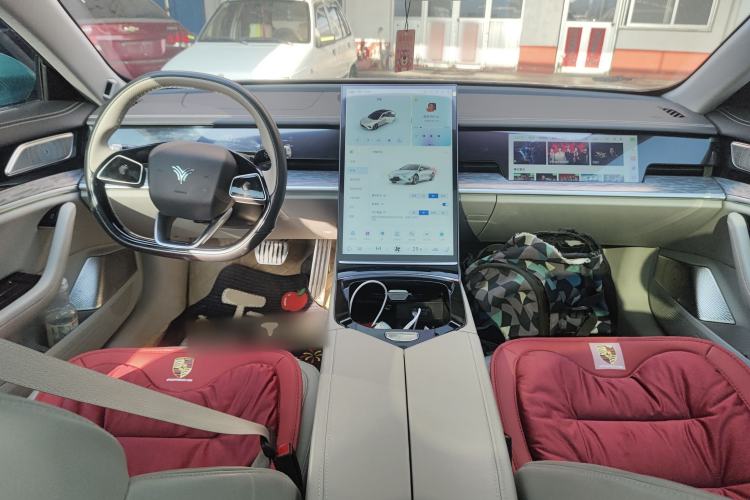 Used NETA S 2022 Extended-Range Version 1160 km Range Rear-Wheel Drive Mid-Grade Interior 2