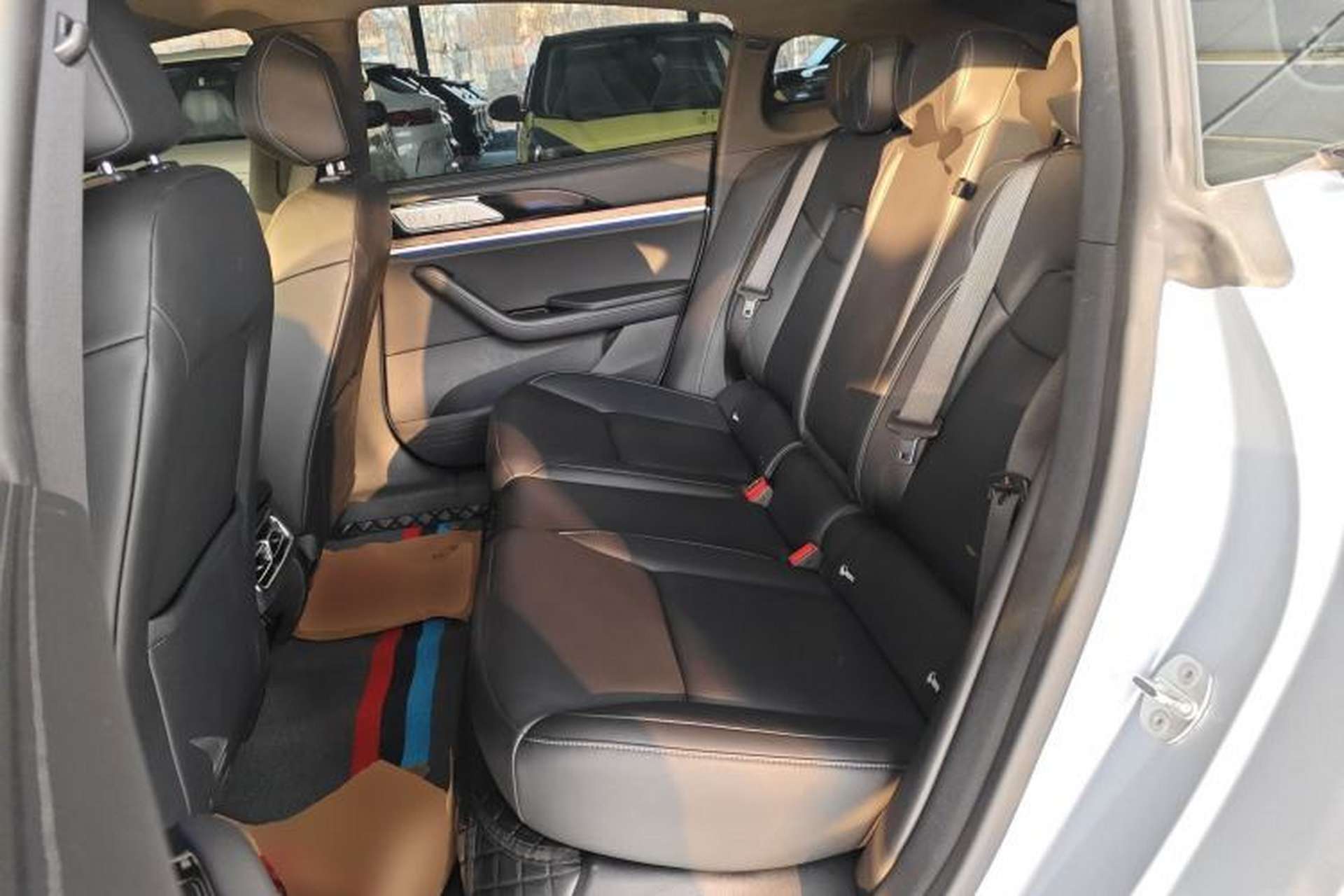 Used NETA S 2022 Extended-Range Version 1160 km Range Rear-Wheel-Drive Compact Edition Left Rear Seat