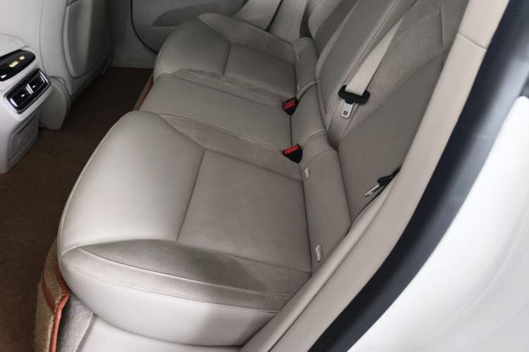 Used NETA S 2022 Extended-Range Version 1160 km Rear-Drive Big Edition Left Rear Seat