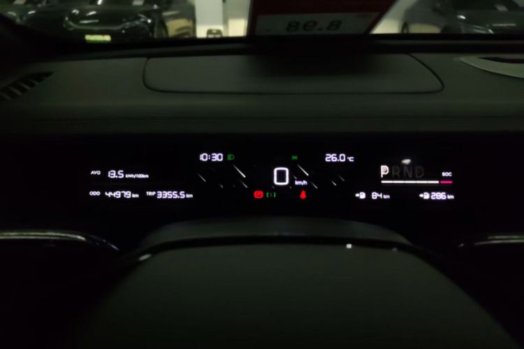 Used NETA S 2022 Extended-Range Version 1160 km Range Rear-Wheel Drive Mid-Grade Odometer Close Up