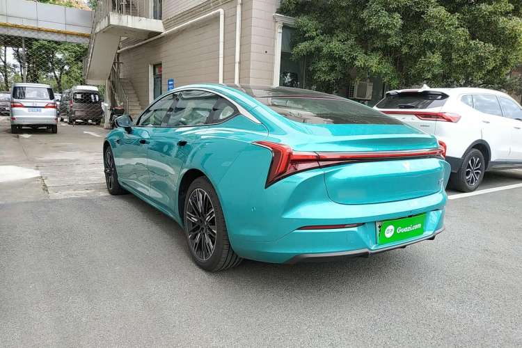 Used NETA S 2022 Pure Electric 715 km Range Rear-Wheel Drive Mid-Range Version Rear Left 45 Deg
