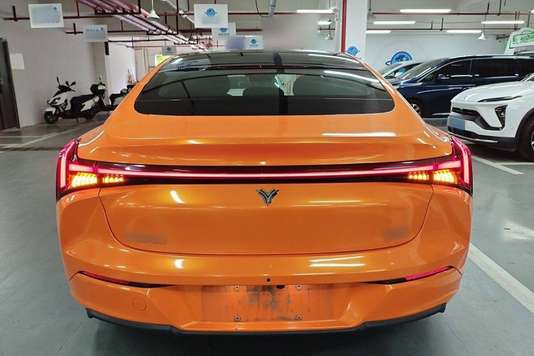 Used NETA S 2022 Extended-Range Version 1160 km Range Rear-Wheel Drive Mid-Grade Exterior 4