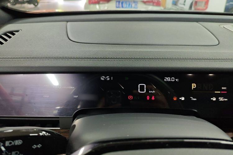 Used NETA S 2022 Extended-Range Version 1160 km Range Rear-Wheel Drive Mid-Grade Instrument Cluster