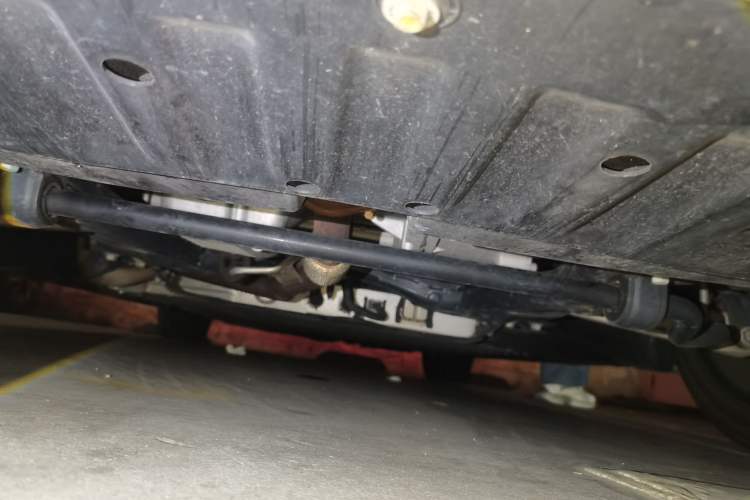 Used NETA S 2022 Extended-Range Version 1160 km Range Rear-Wheel Drive Mid-Grade Chassis Front