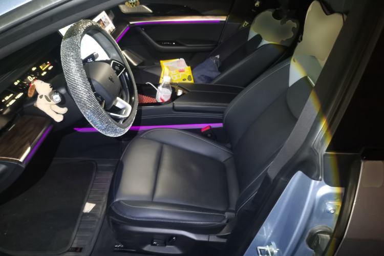 Used NETA S 2022 Extended-Range Version 1160 km Range Rear-Wheel Drive Mid-Grade Left Front Seat