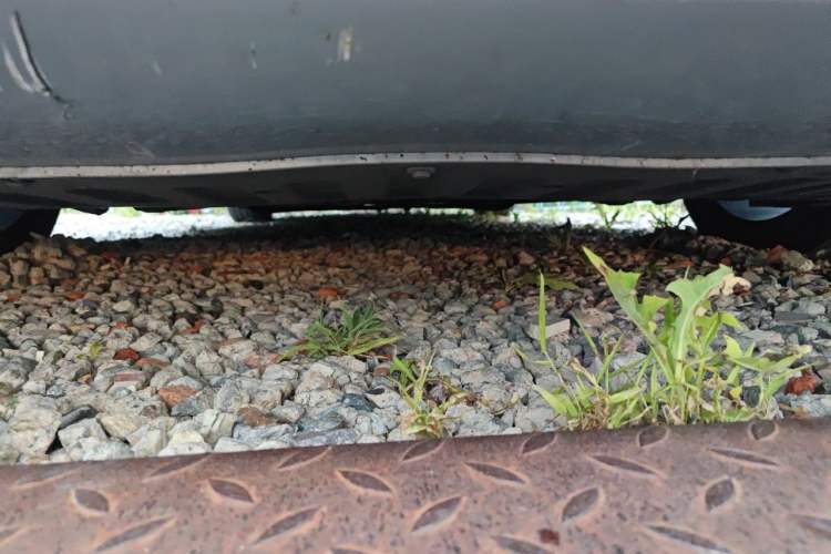 Used NETA S 2022 Extended-Range Version 1160 km Range Rear-Wheel-Drive Compact Edition Chassis Front