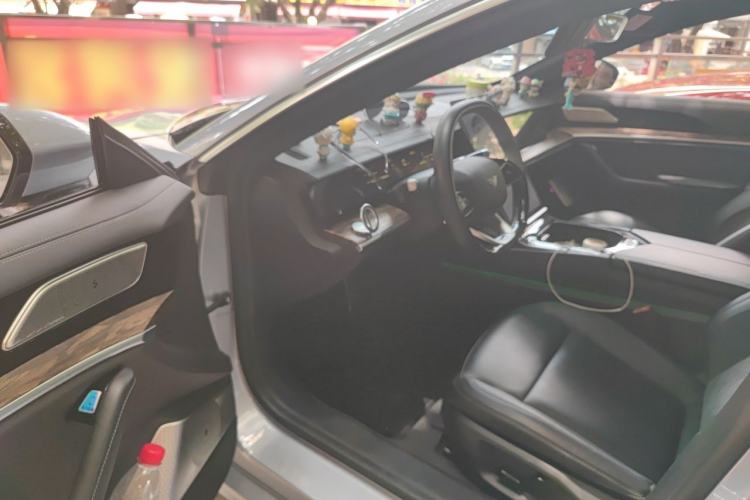 Used NETA S 2022 Extended-Range Version 1160 km Range Rear-Wheel-Drive Compact Edition Driver Seat