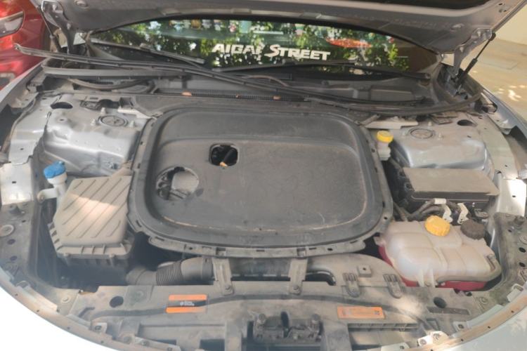Used NETA S 2022 Extended-Range Version 1160 km Range Rear-Wheel-Drive Compact Edition Engine Bay