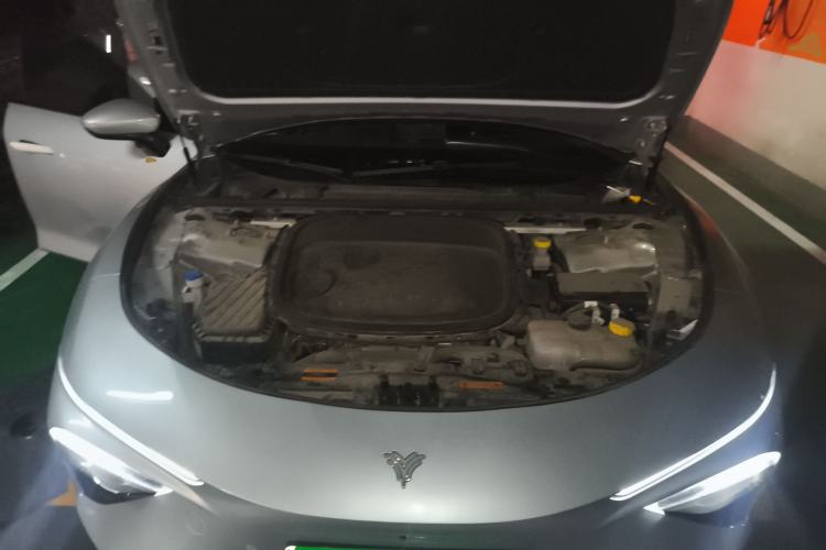 Used NETA S 2022 Extended-Range Version 1160 km Range Rear-Wheel-Drive Compact Edition Engine Bay