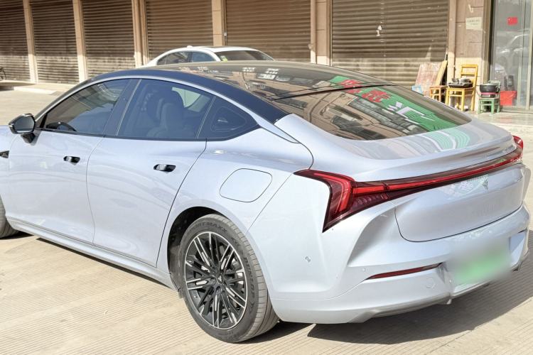 Used NETA S 2022 Extended-Range Version 1160 km Range Rear-Wheel Drive Mid-Grade Exterior 2