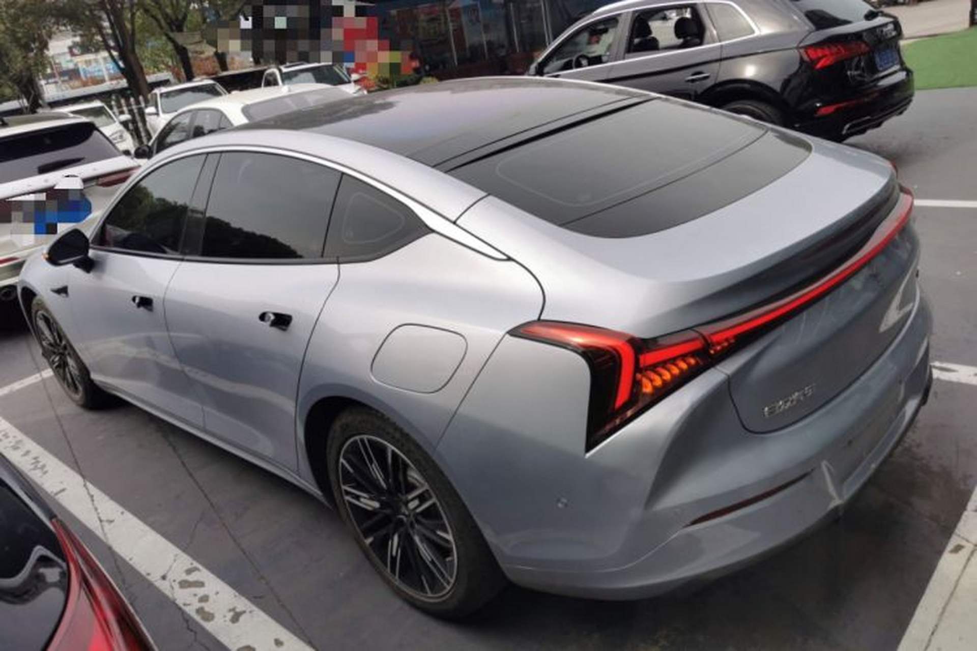 Used NETA S 2022 Extended-Range Version 1160 km Range Rear-Wheel-Drive Compact Edition Exterior 3