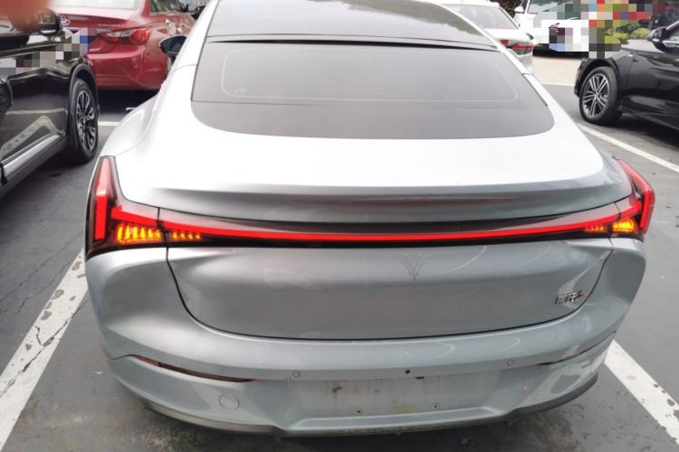 Used NETA S 2022 Extended-Range Version 1160 km Range Rear-Wheel-Drive Compact Edition Exterior 4