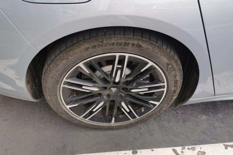 Used NETA S 2022 Extended-Range Version 1160 km Range Rear-Wheel-Drive Compact Edition Exterior 8