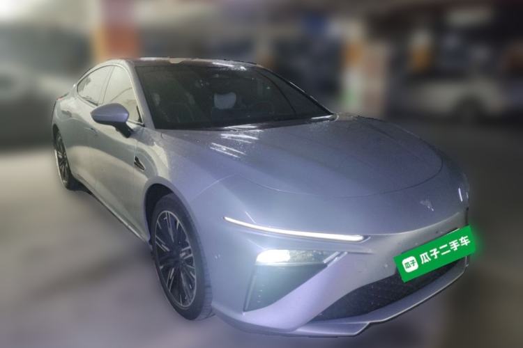 Used NETA S 2022 Extended-Range Version 1160 km Range Rear-Wheel-Drive Compact Edition Front Right 45 Deg