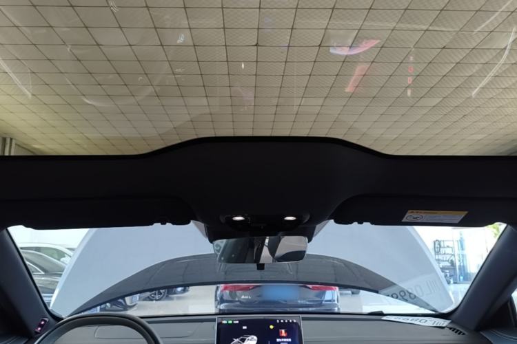 Used NETA S 2022 Pure Electric 715 km Range Rear-Wheel Drive Mid-Range Version Headliner