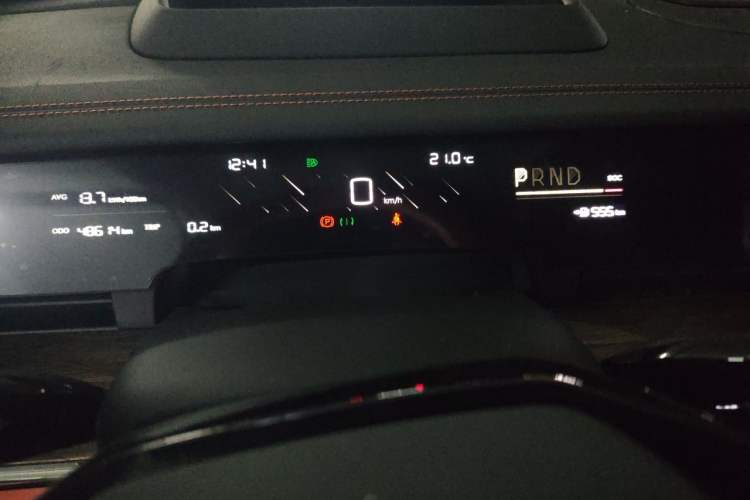 Used NETA S 2022 All-Electric 715 km Range Rear-Drive Deluxe Version Instrument Cluster