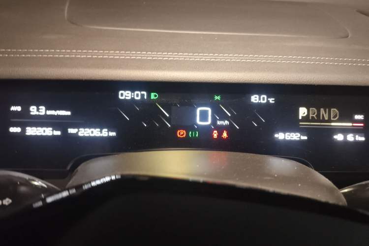 Used NETA S 2022 Extended-Range Version 1160 km Range Rear-Wheel-Drive Compact Edition Instrument Cluster
