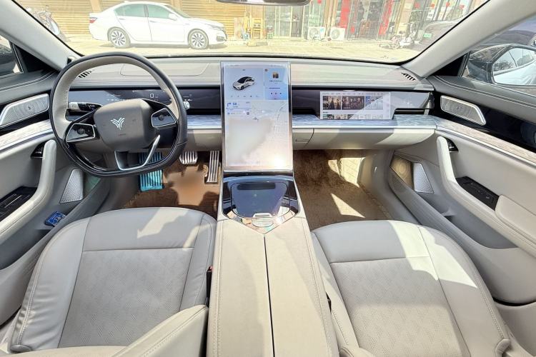 Used NETA S 2022 Extended-Range Version 1160 km Range Rear-Wheel Drive Mid-Grade Interior 1