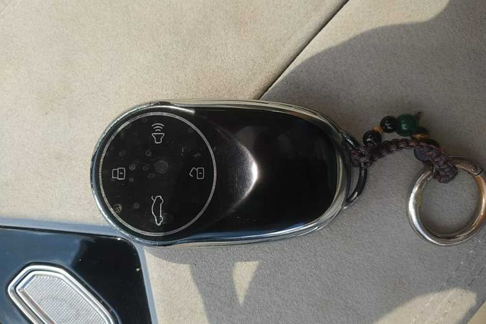 Used NETA S 2022 Extended-Range Version 1160 km Rear-Drive Big Edition Interior 1