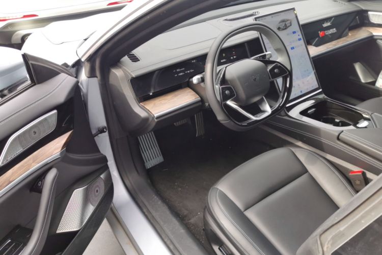 Used NETA S 2022 Extended-Range Version 1160 km Range Rear-Wheel-Drive Compact Edition Interior 3