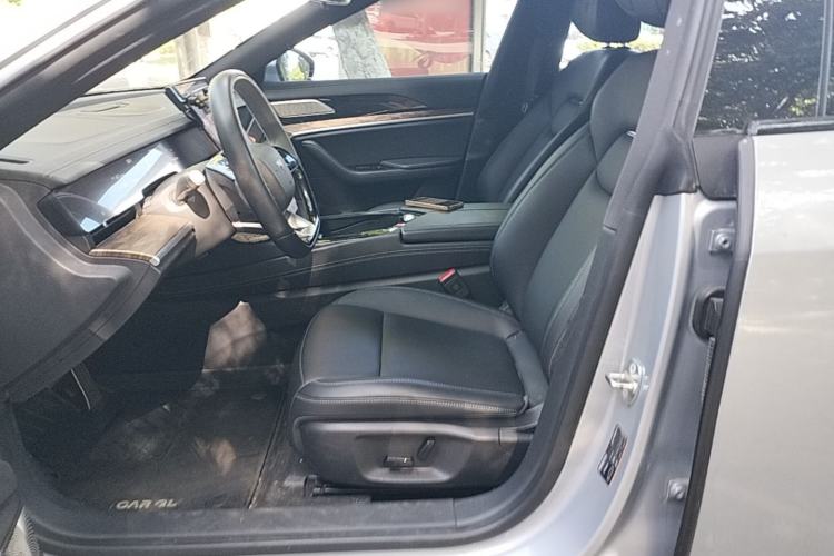 Used NETA S 2022 Extended-Range Version 1160 km Range Rear-Wheel-Drive Compact Edition Left Front Seat
