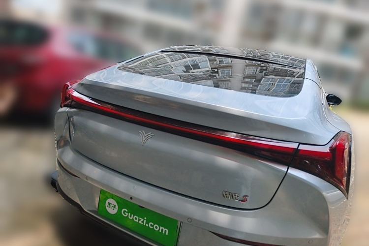 Used NETA S 2022 Extended-Range Version 1160 km Range Rear-Wheel-Drive Compact Edition Rear
