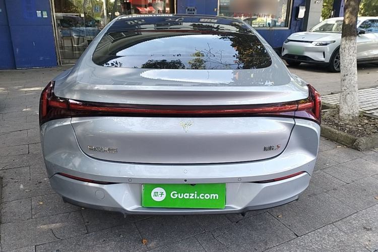 Used NETA S 2022 Extended-Range Version 1160 km Range Rear-Wheel-Drive Compact Edition Rear