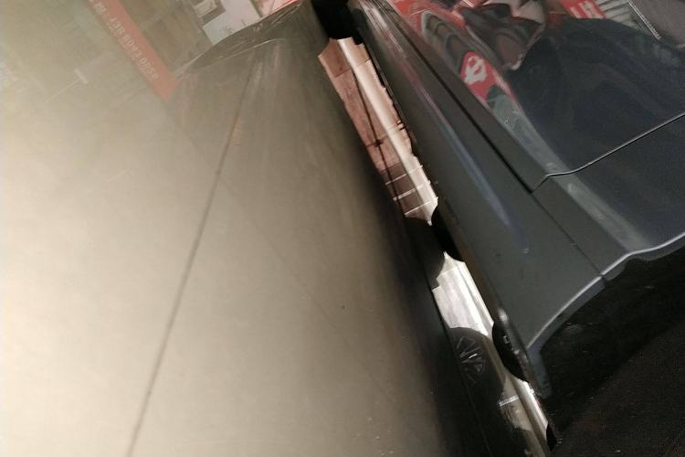 Used NETA S 2022 Extended-Range Version 1160 km Range Rear-Wheel Drive Mid-Grade Right Side Sill