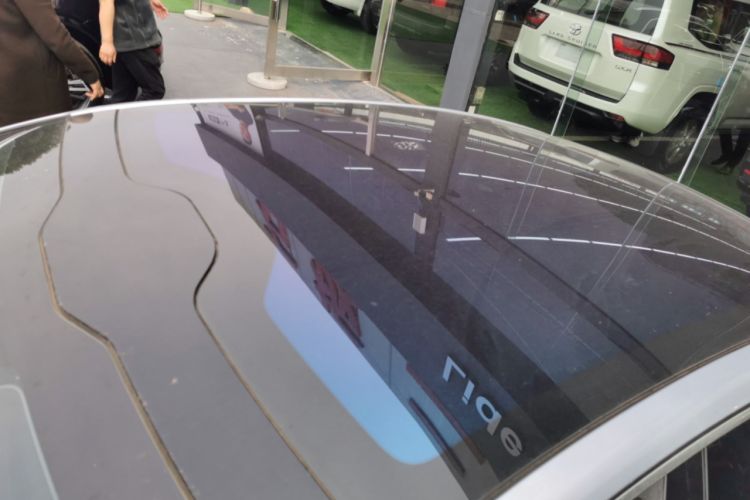 Used NETA S 2022 Extended-Range Version 1160 km Range Rear-Wheel-Drive Compact Edition Roof