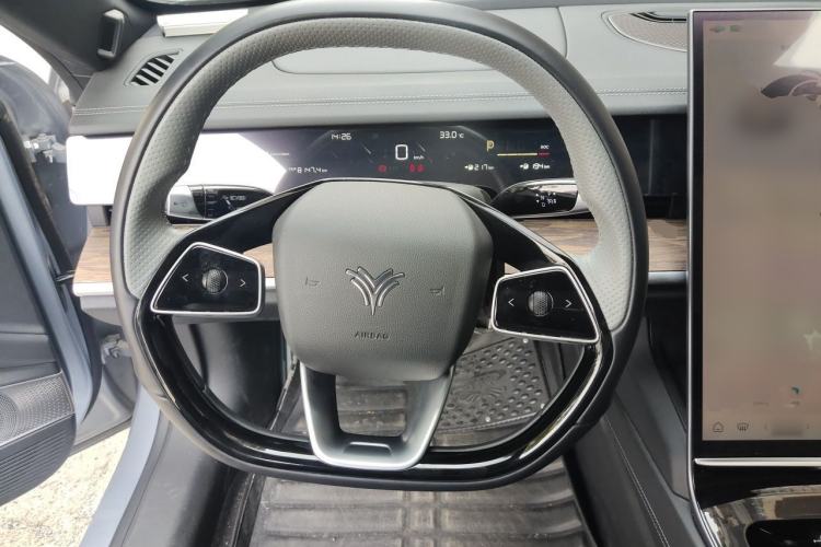 Used NETA S 2022 Extended-Range Version 1160 km Range Rear-Wheel Drive Mid-Grade Steering Wheel