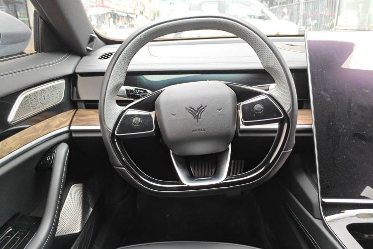 Used NETA S 2022 Extended-Range Version 1160 km Range Rear-Wheel-Drive Compact Edition Steering Wheel