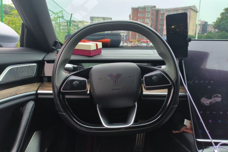 Used NETA S 2022 Extended-Range Version 1160 km Range Rear-Wheel-Drive Compact Edition Steering Wheel