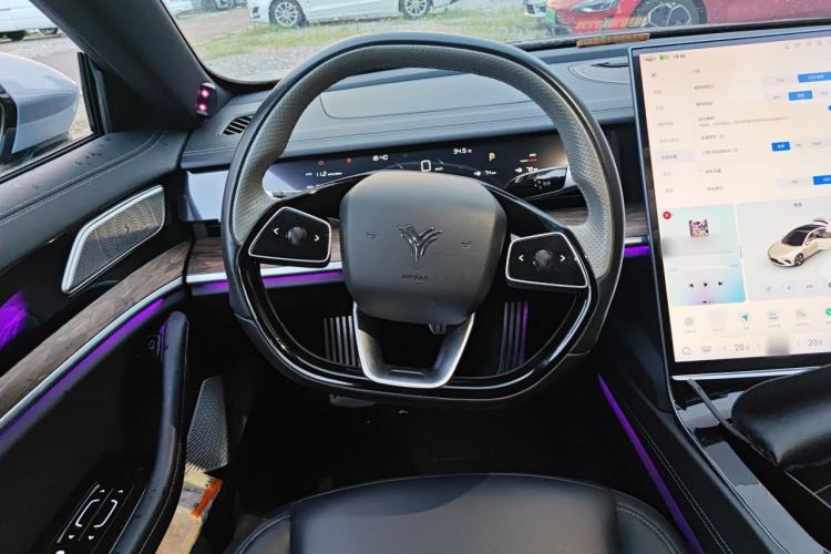 Used NETA S 2022 Extended-Range Version 1160 km Range Rear-Wheel-Drive Compact Edition Steering Wheel