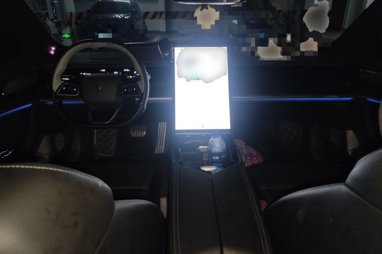 Used NETA S 2022 Extended-Range Version 1160 km Range Rear-Wheel-Drive Compact Edition Center Console