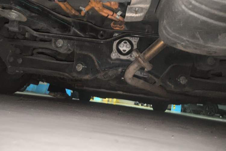 Used NETA S 2022 Extended-Range Version 1160 km Range Rear-Wheel-Drive Compact Edition Chassis Rear
