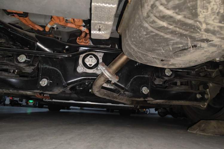 Used NETA S 2022 Extended-Range Version 1160 km Range Rear-Wheel-Drive Compact Edition Chassis Rear