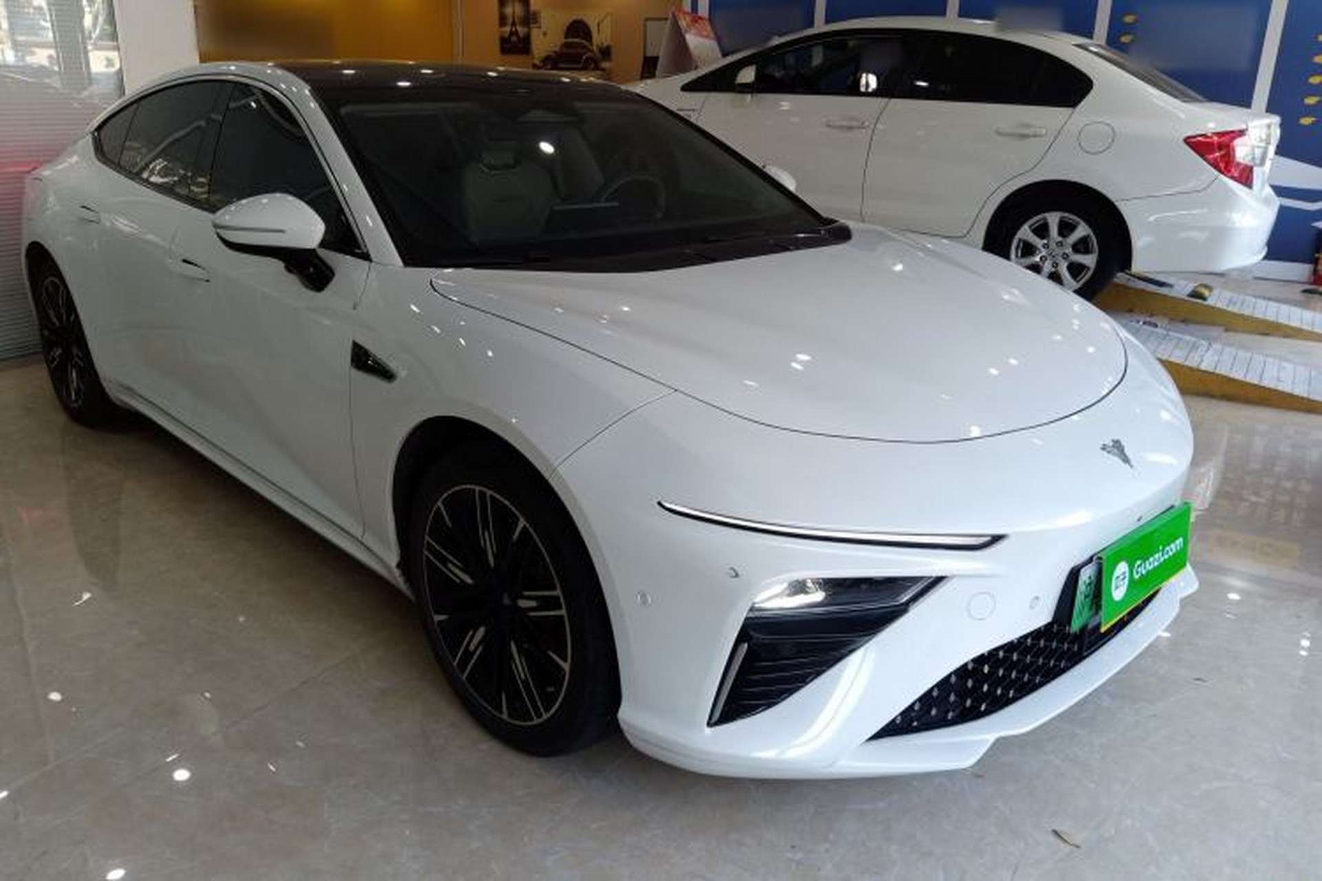 Used NETA S 2022 Extended-Range Version 1160 km Range Rear-Wheel Drive Mid-Grade Exterior 2