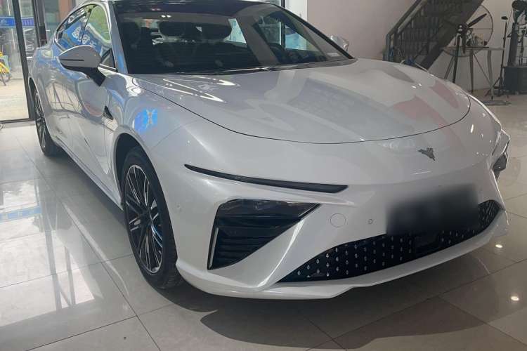 Used NETA S 2022 Extended-Range Version 1160 km Range Rear-Wheel-Drive Compact Edition Exterior 3
