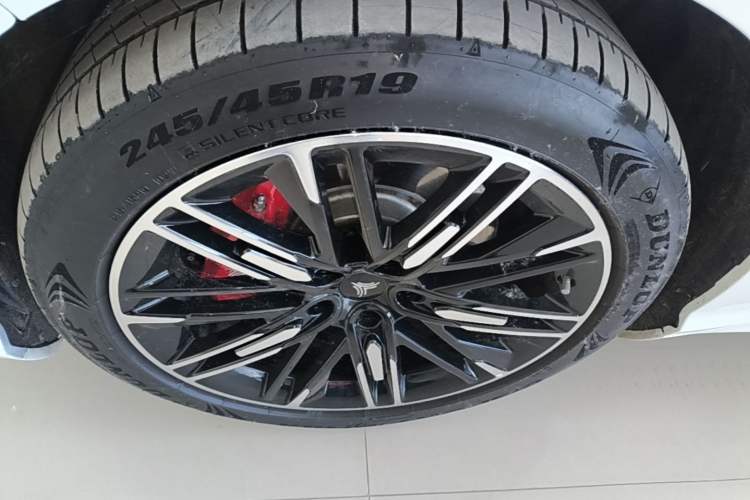 Used NETA S 2022 Extended-Range Version 1160 km Rear-Drive Big Edition Exterior 4