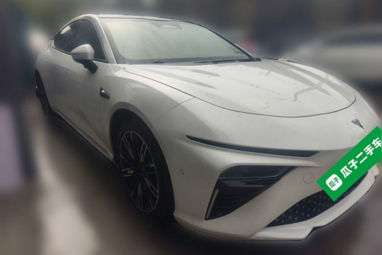 Used NETA S 2022 Extended-Range Version 1160 km Range Rear-Wheel Drive Mid-Grade Front Right 45 Deg