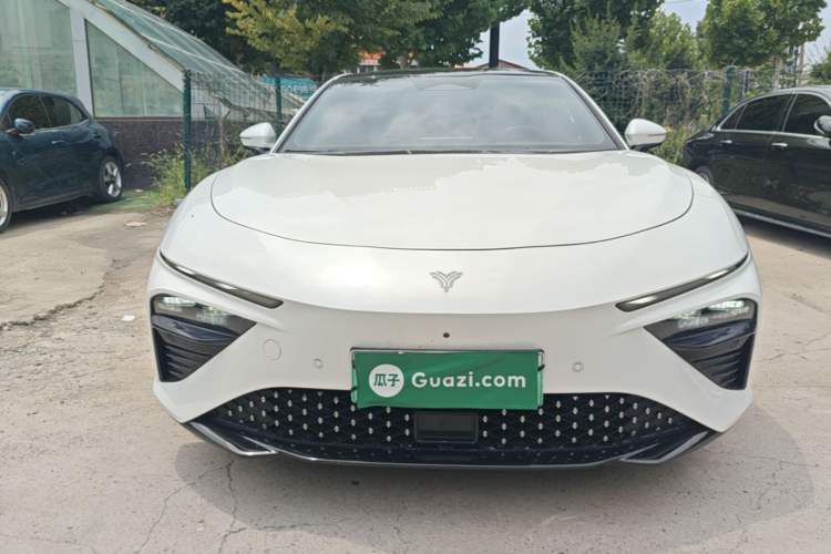 Used NETA S 2022 All-Electric 650 km Four-Wheel Drive Premium Version Front
